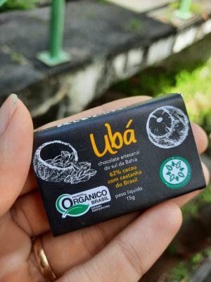 Barra de chocolate Ubá orgânico 62% cacau com castanhas do Brasil (15g)