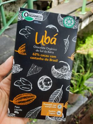 Barra de chocolate Ubá orgânico 62% cacau com castanhas do Brasil (80g)
